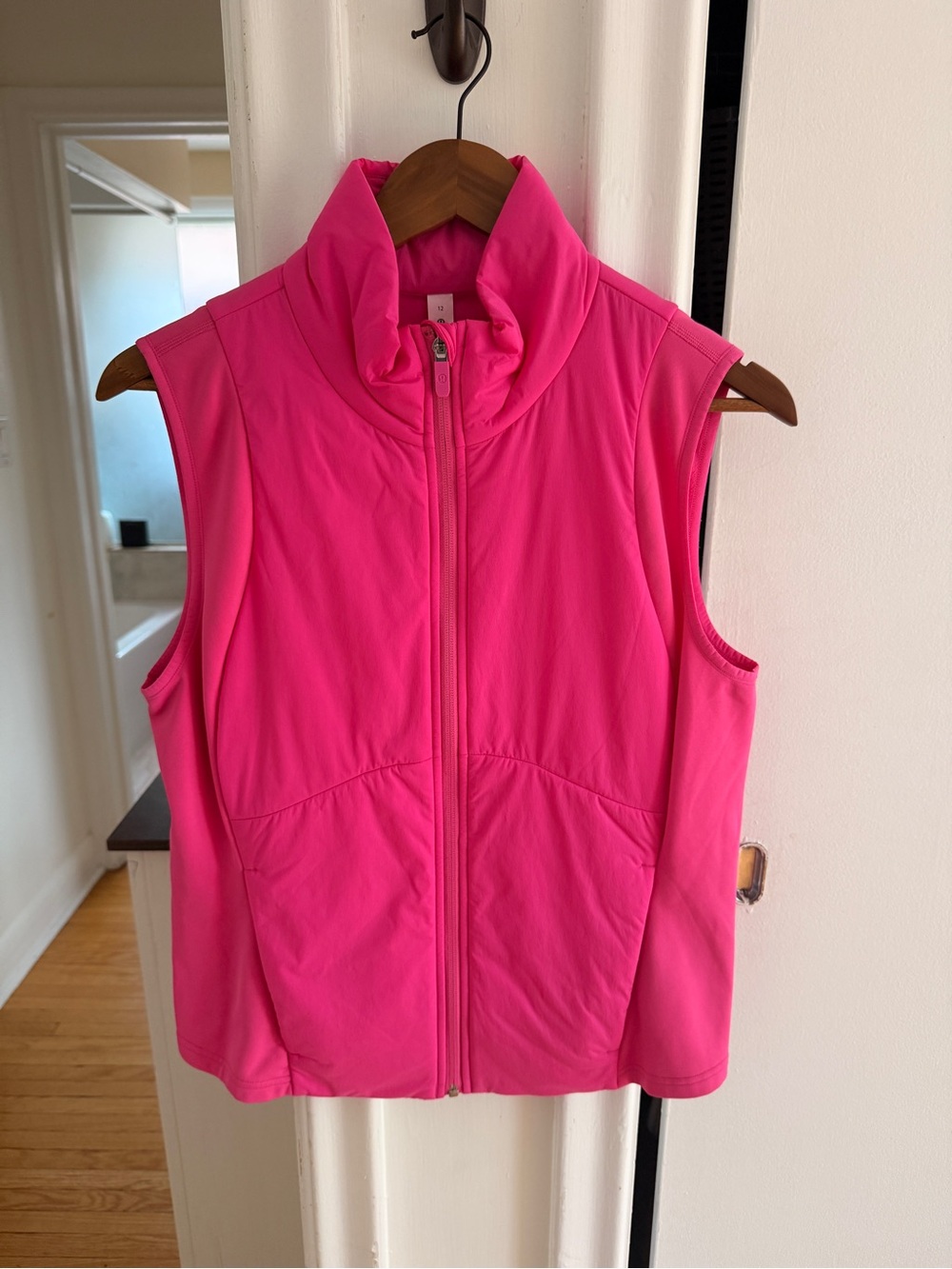 lululemon athletica Push your Pace Vest in Sonic Pink